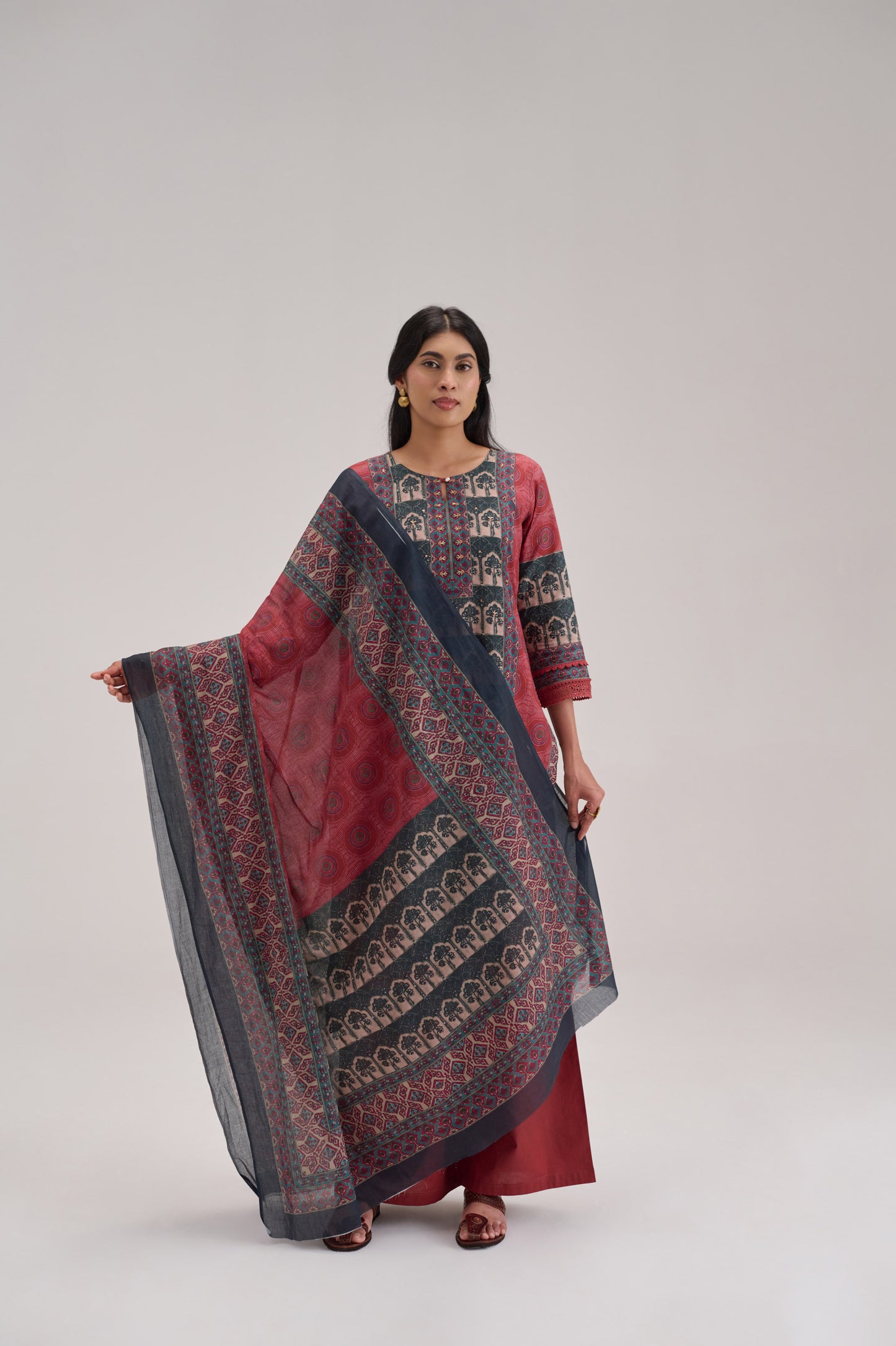Mehr - Maroon Cotton Cambric Kurta Set