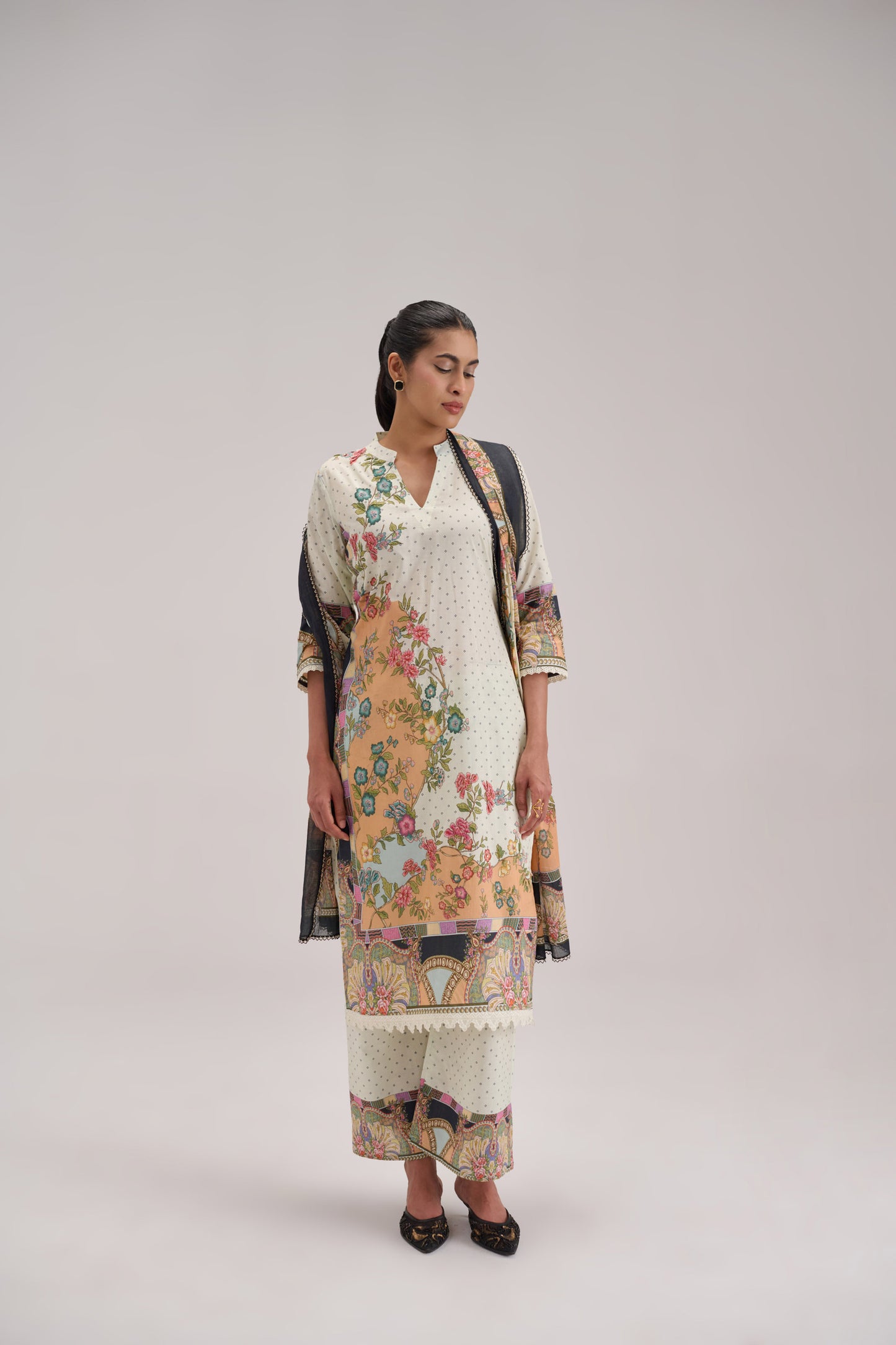 Mira - Cream Cotton Cambric Coord Suit