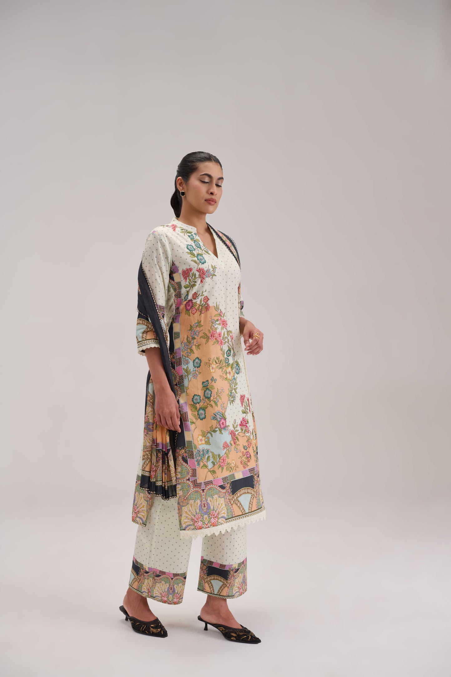 Mira - Cream Cotton Cambric Coord Suit